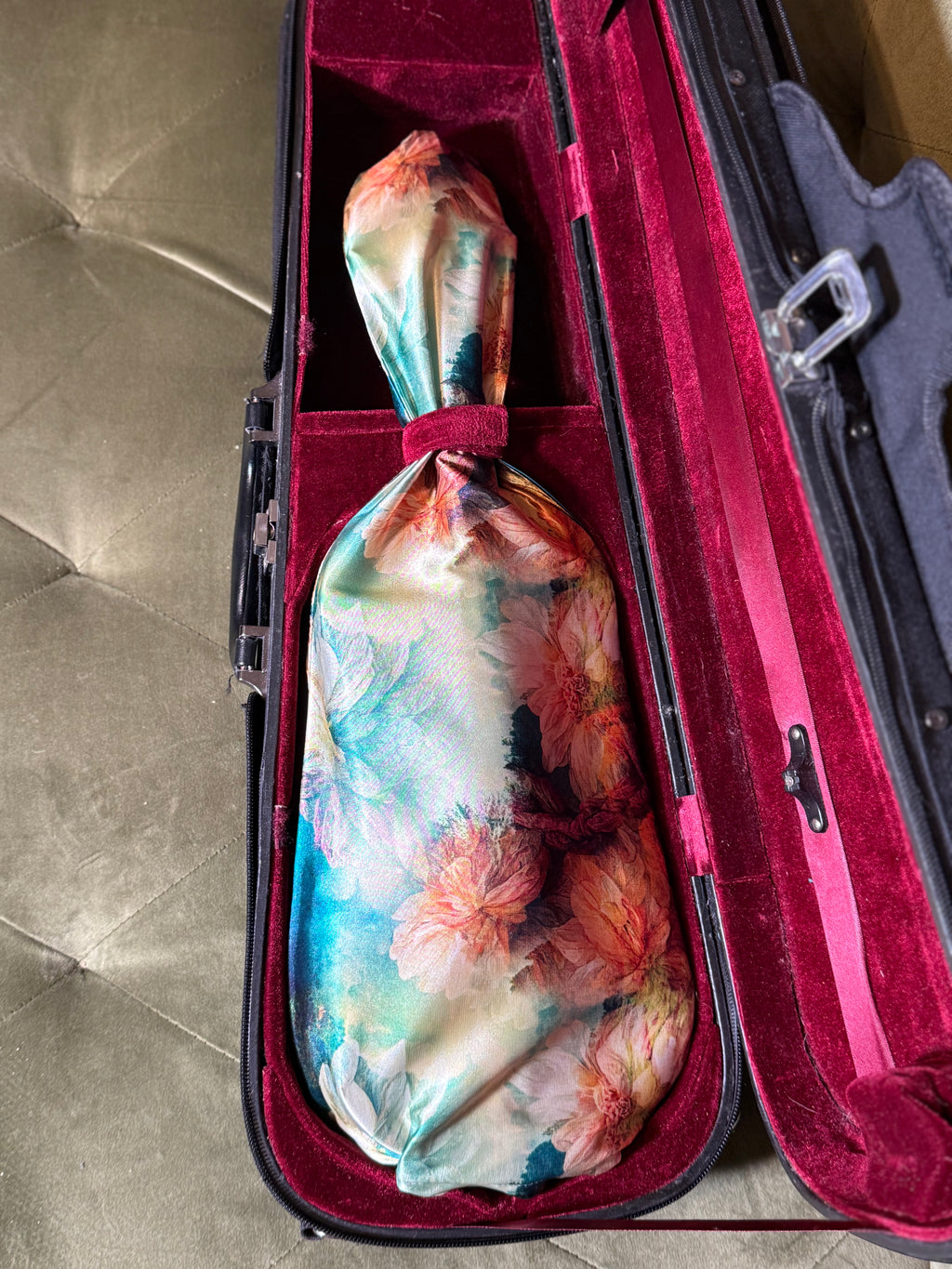 1/4 - 1/2 Size Violin Bag "Baroque Flowers"