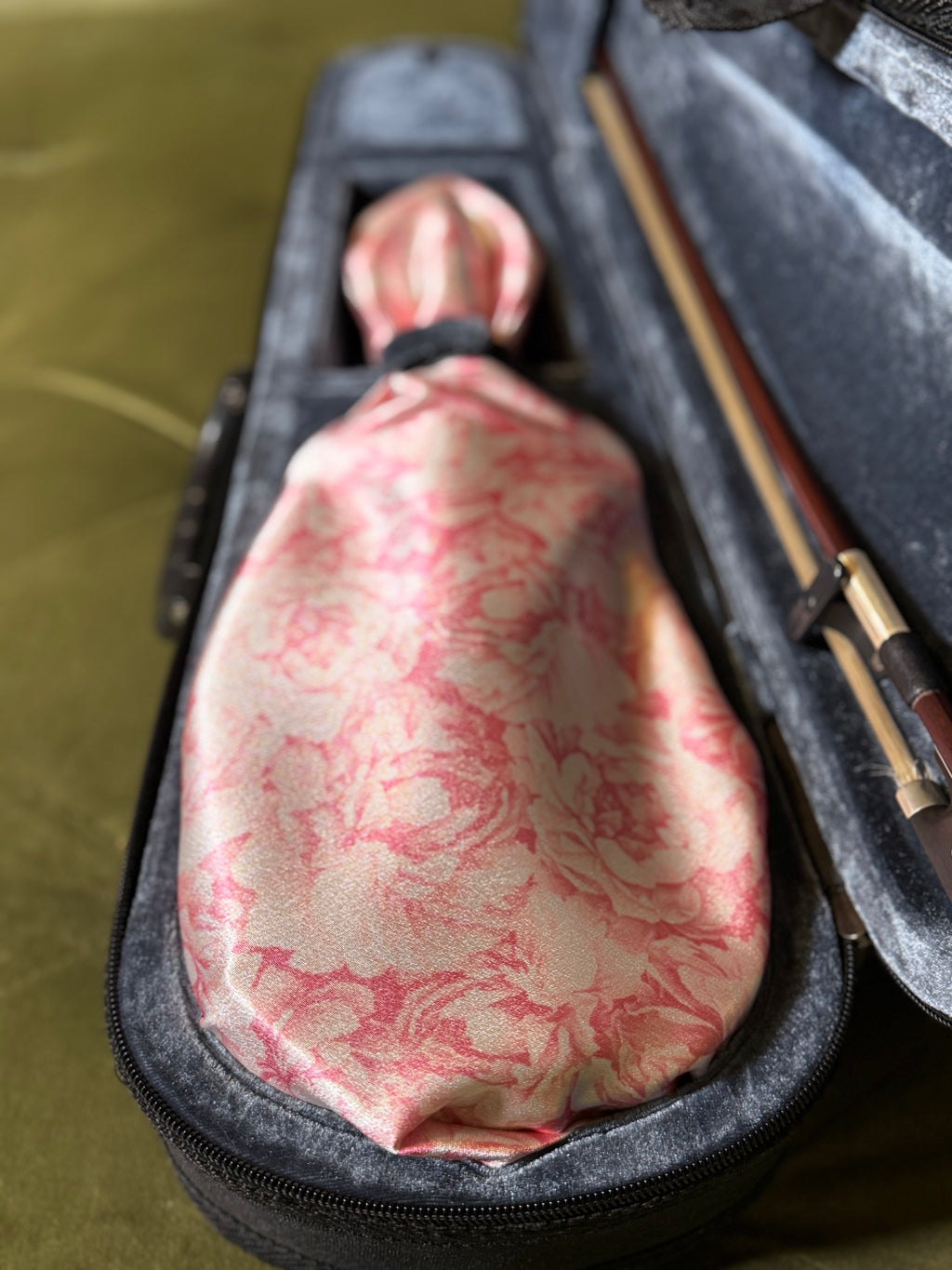 1/4 - 1/8 Size Violin Bag "Tender Roses"