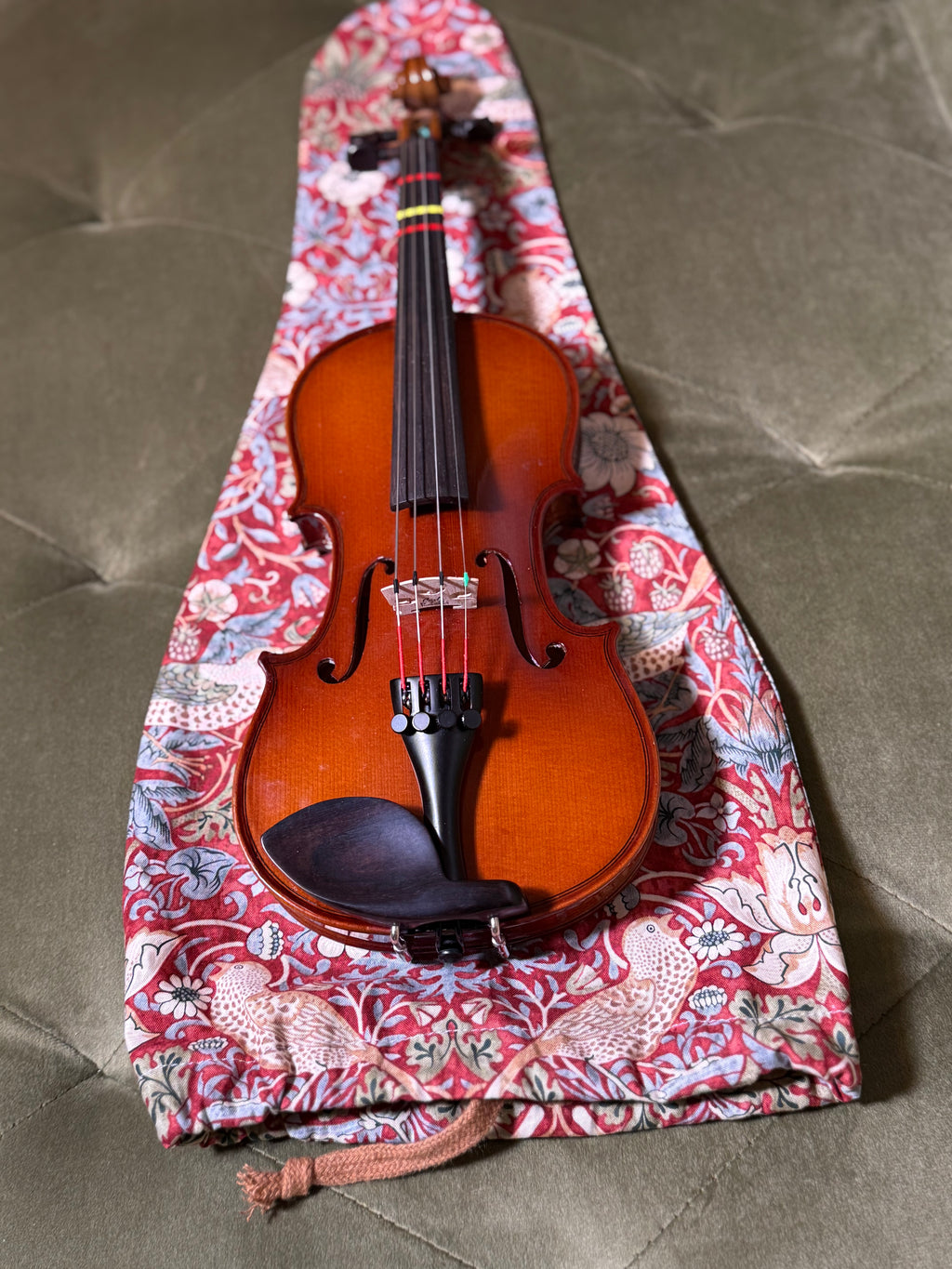 1/4 - 1/8 Size Violin Bag "Baroque Birds in Red"