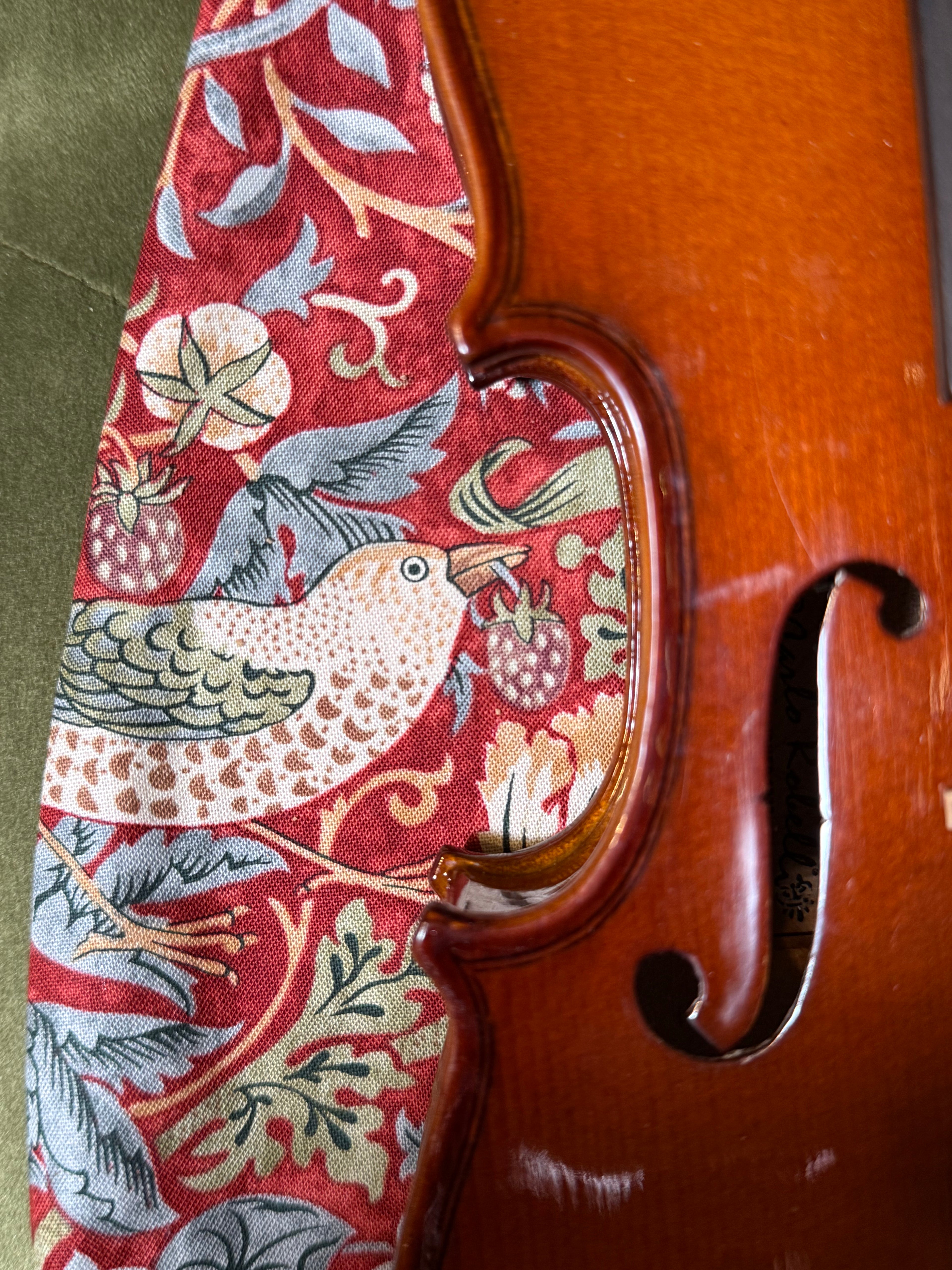 1/4 - 1/8 Size Violin Bag "Baroque Birds in Red"