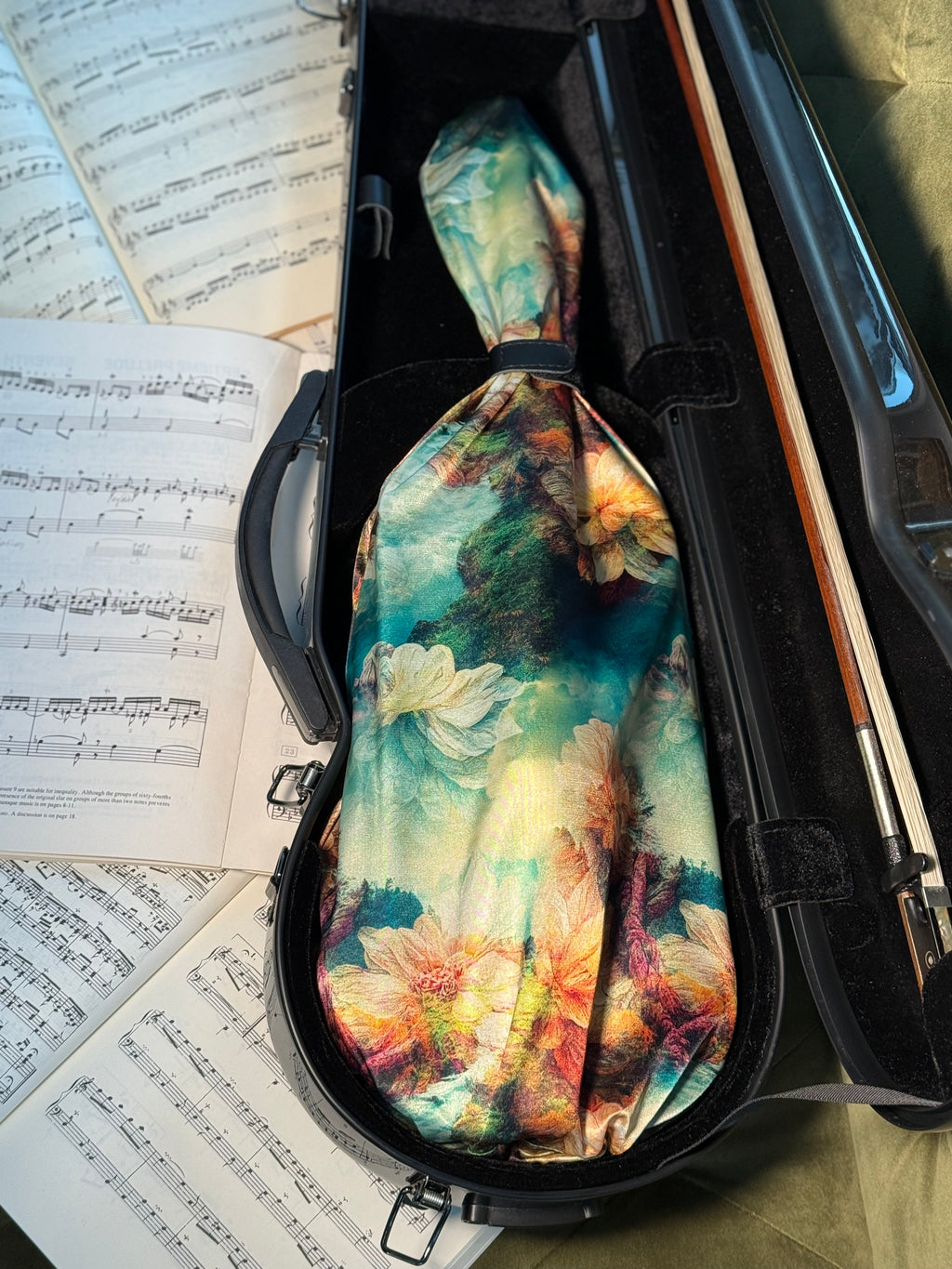 Violin Bag “Baroque Flowers” 🎻✨