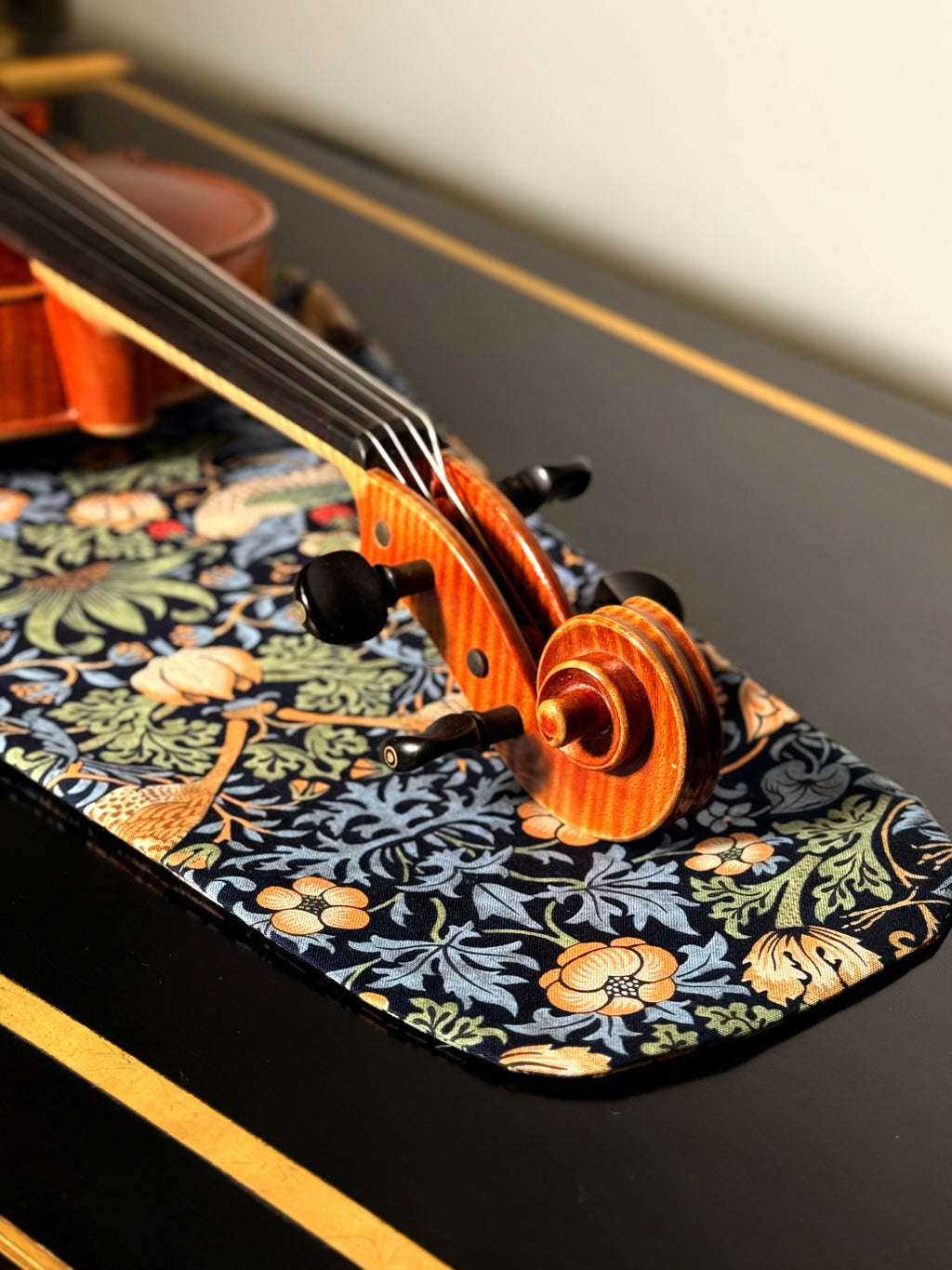Viola/Mandolin Bag "Baroque Birds in Blue"
